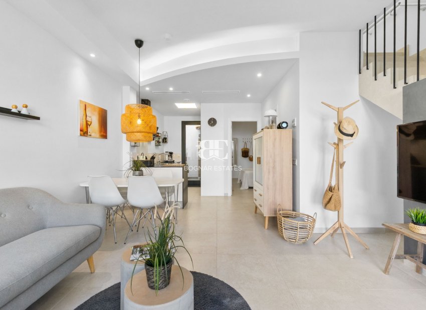 Resale - Townhouse -
Orihuela Costa - Villamartín