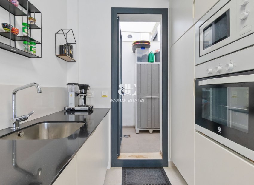 Resale - Townhouse -
Orihuela Costa - Villamartín