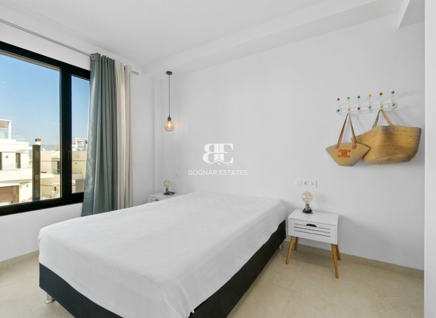 Resale - Townhouse -
Orihuela Costa - Villamartín