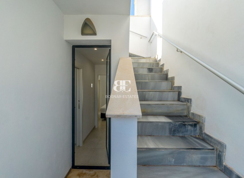 Resale - Townhouse -
Orihuela Costa - Villamartín