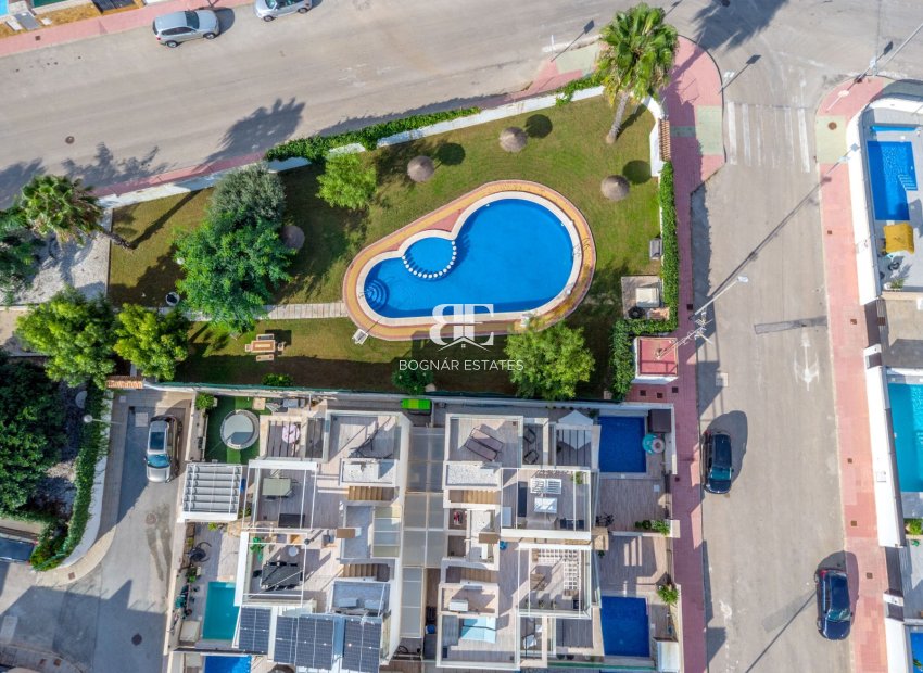 Resale - Townhouse -
Orihuela Costa - Villamartín