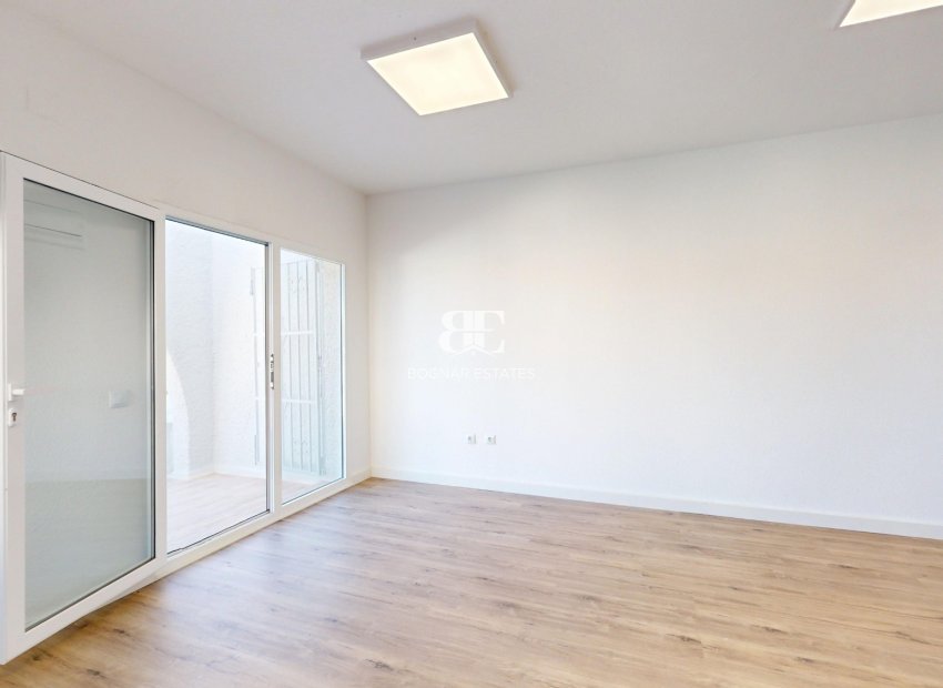 Resale - Townhouse -
Orihuela Costa - Villamartín