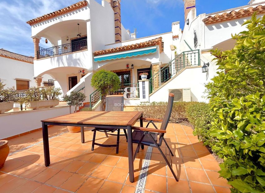 Resale - Townhouse -
Orihuela Costa - Villamartín