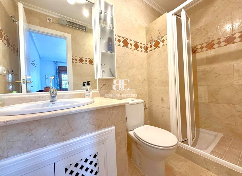 Resale - Townhouse -
Orihuela Costa - Villamartín