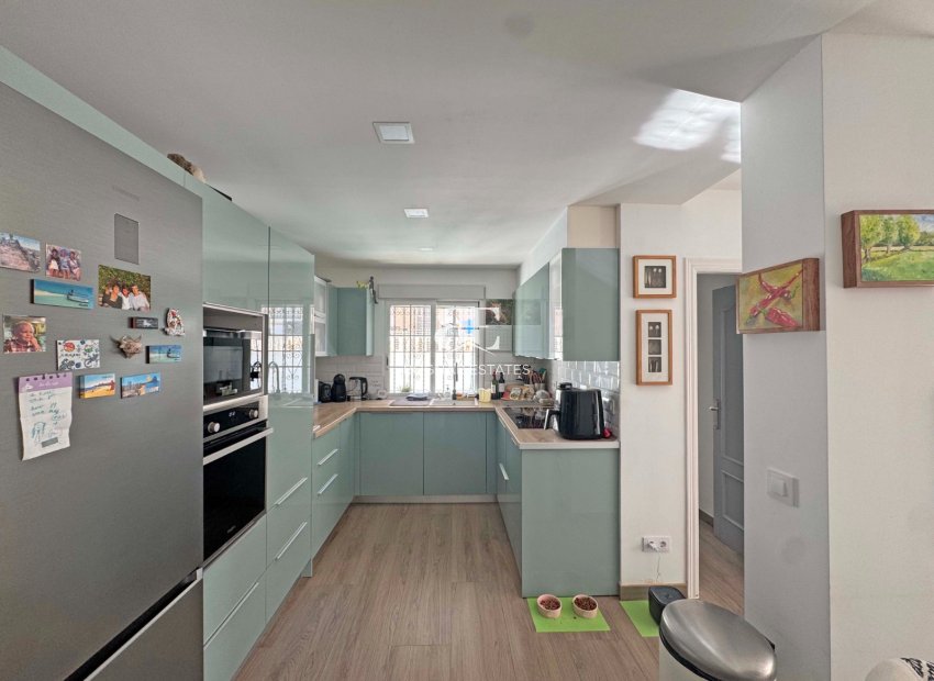 Resale - Townhouse -
Orihuela Costa - Villamartín