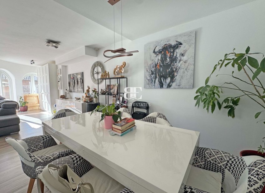 Resale - Townhouse -
Orihuela Costa - Villamartín