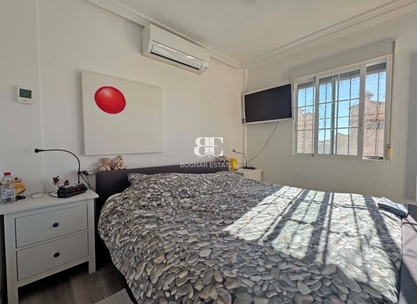 Resale - Townhouse -
Orihuela Costa - Villamartín