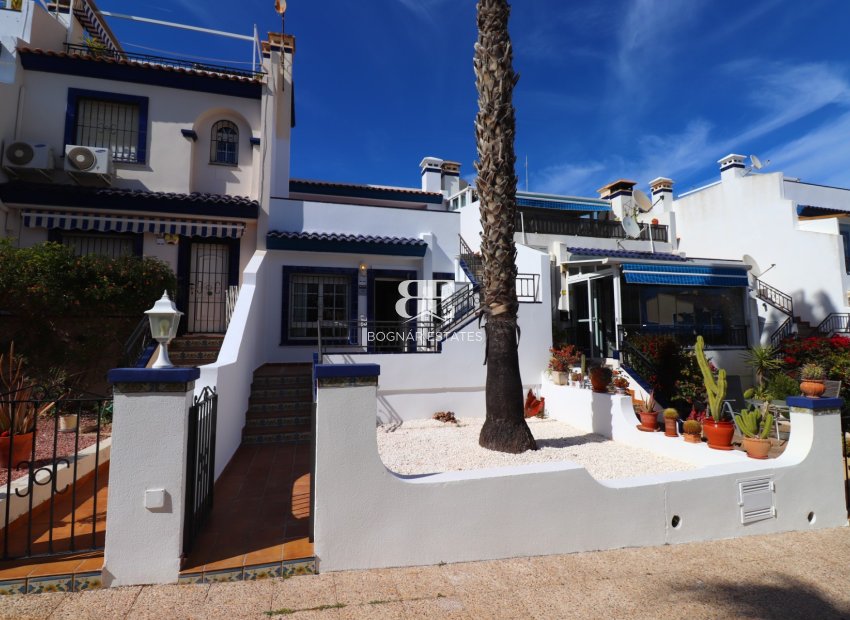 Resale - Townhouse -
Orihuela Costa - Villamartín