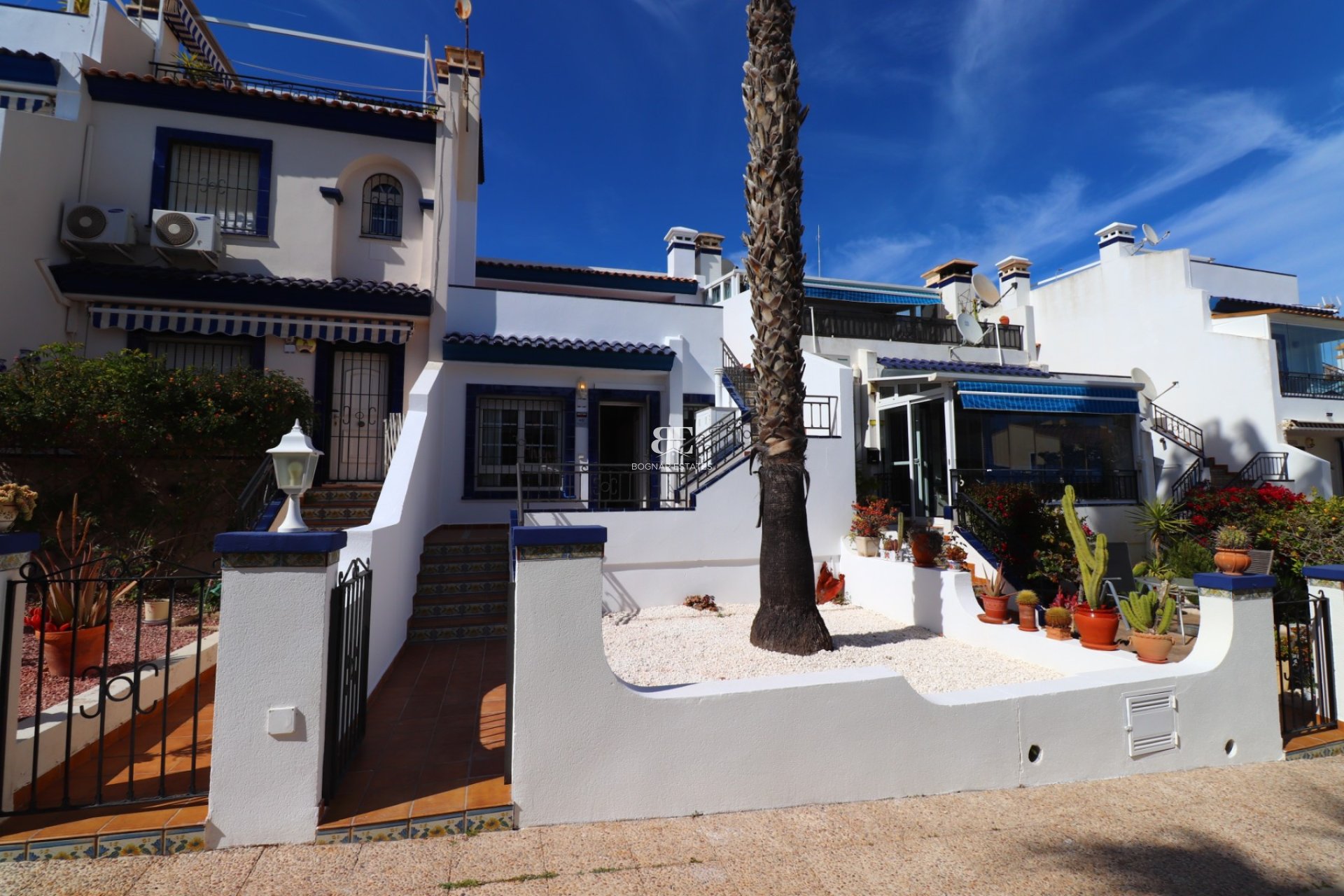 Resale - Townhouse -
Orihuela Costa - Villamartín