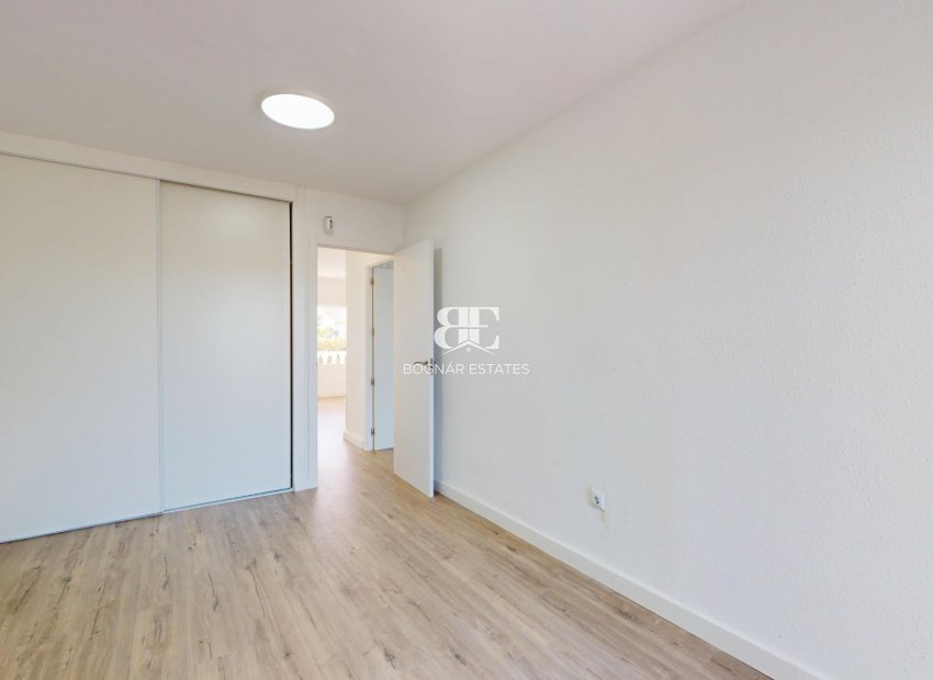 Resale - Townhouse -
Orihuela Costa - Villamartín