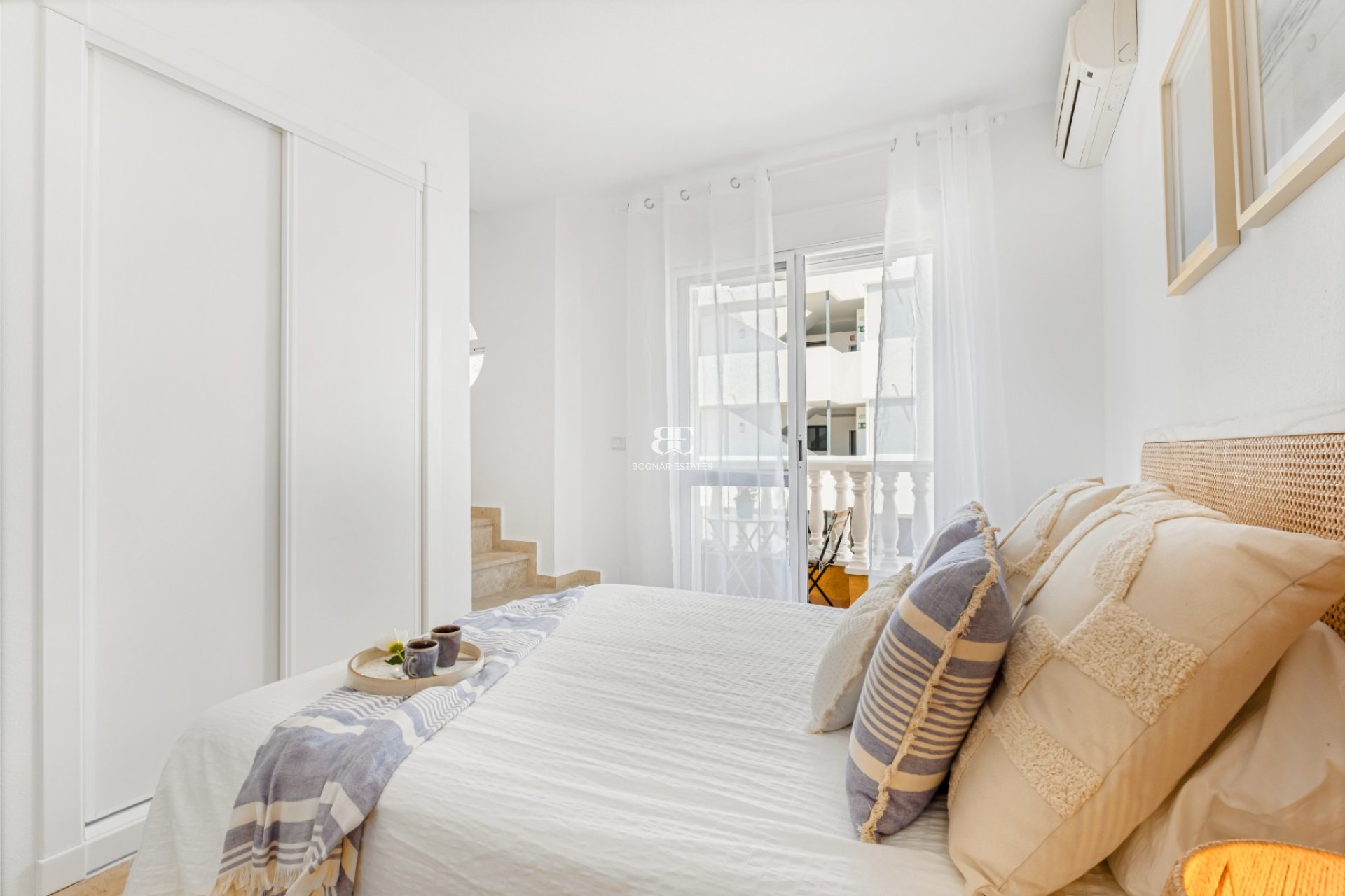 Resale - Townhouse -
Orihuela Costa - Villamartín