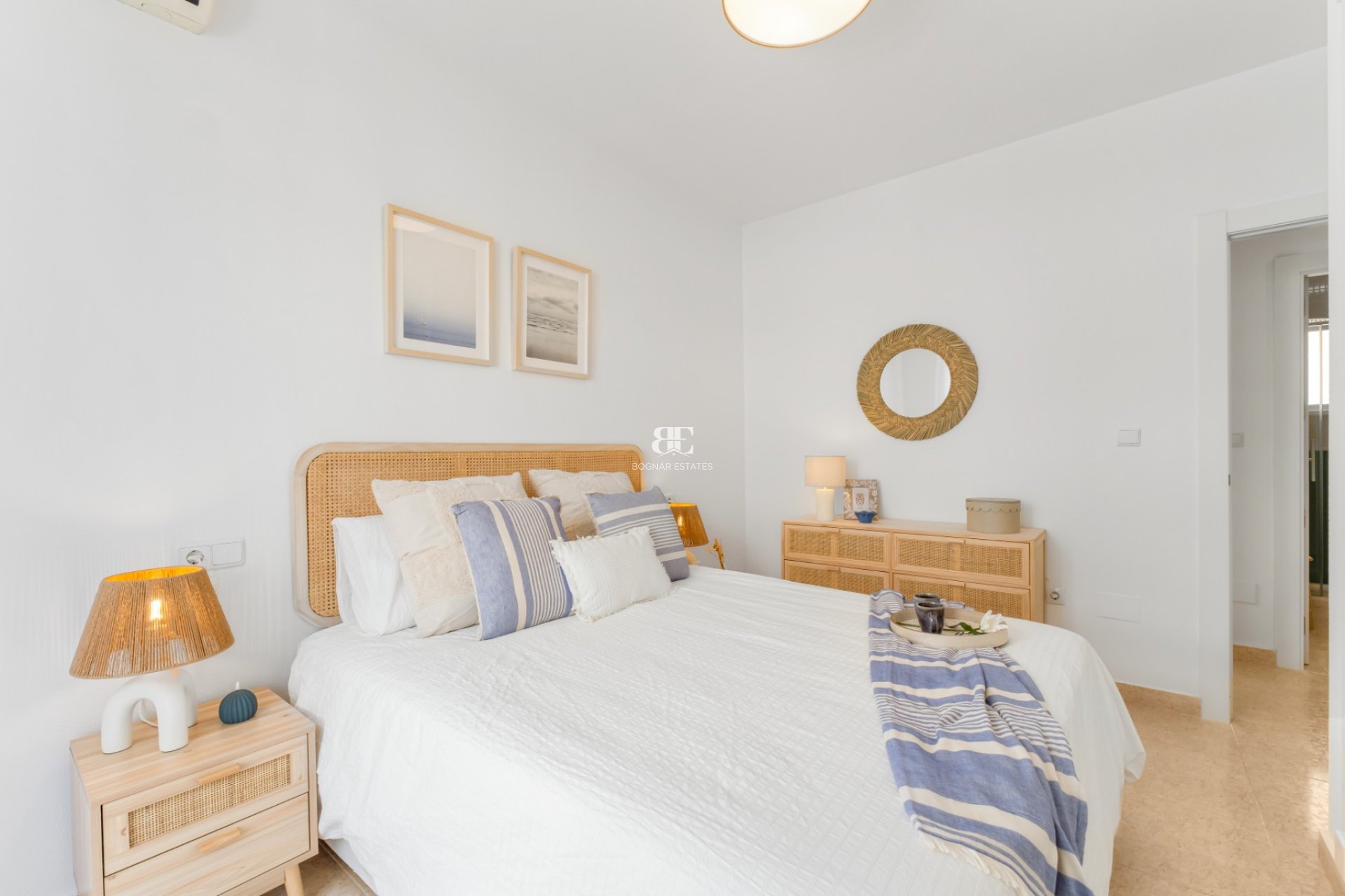 Resale - Townhouse -
Orihuela Costa - Villamartín