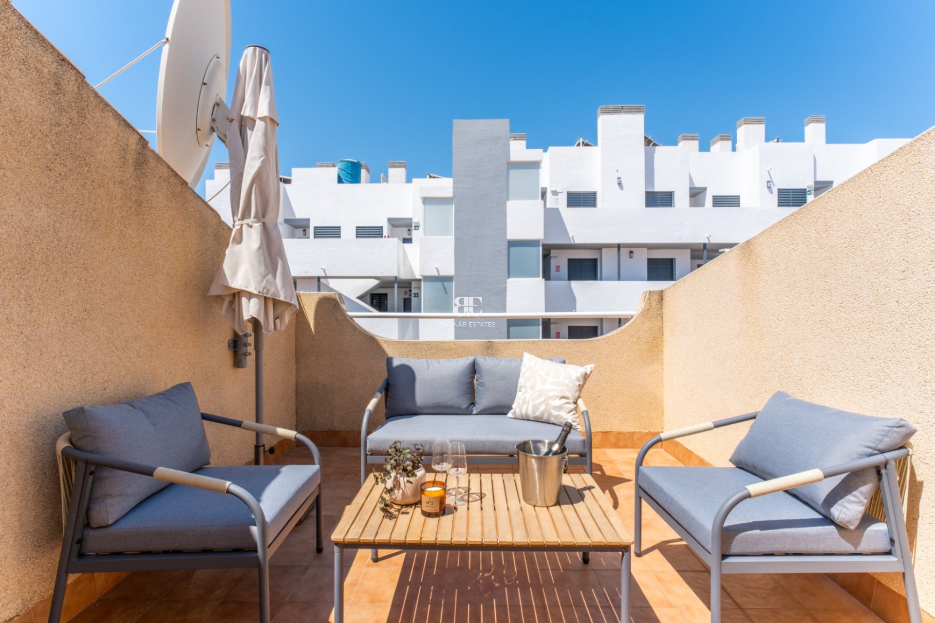 Resale - Townhouse -
Orihuela Costa - Villamartín