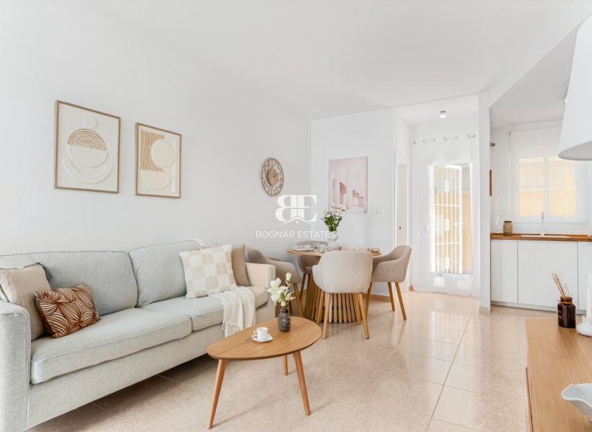 Resale - Townhouse -
Orihuela Costa - Villamartín
