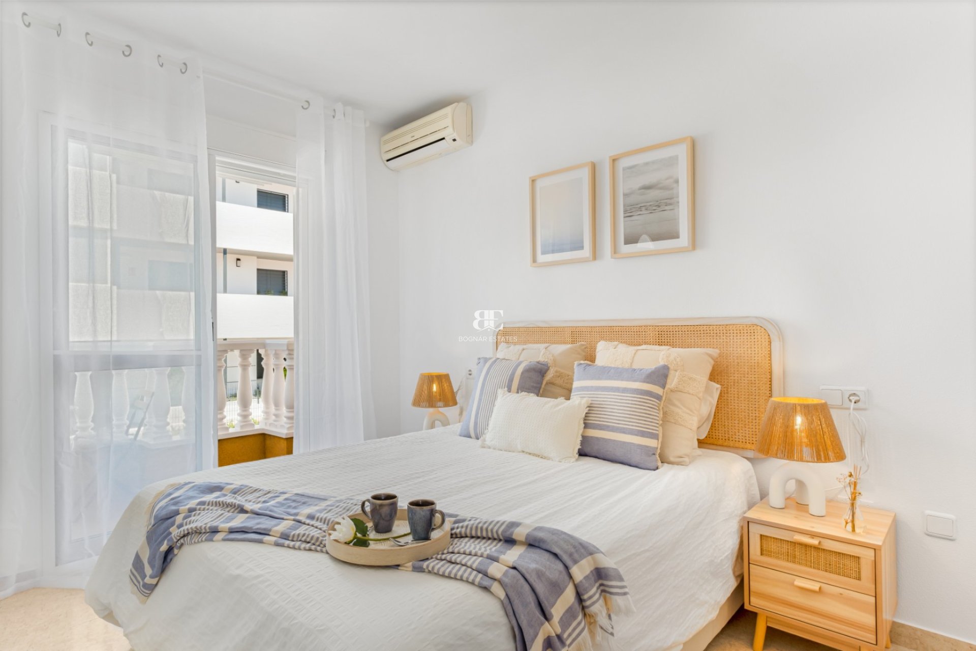 Resale - Townhouse -
Orihuela Costa - Villamartín