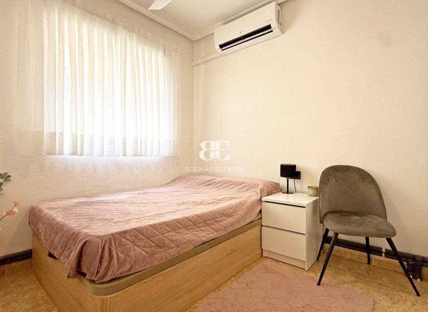 Resale - Townhouse -
Orihuela Costa - Villamartín