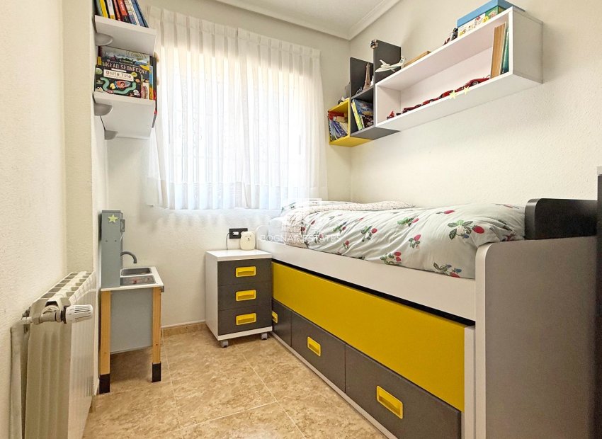 Resale - Townhouse -
Orihuela Costa - Villamartín