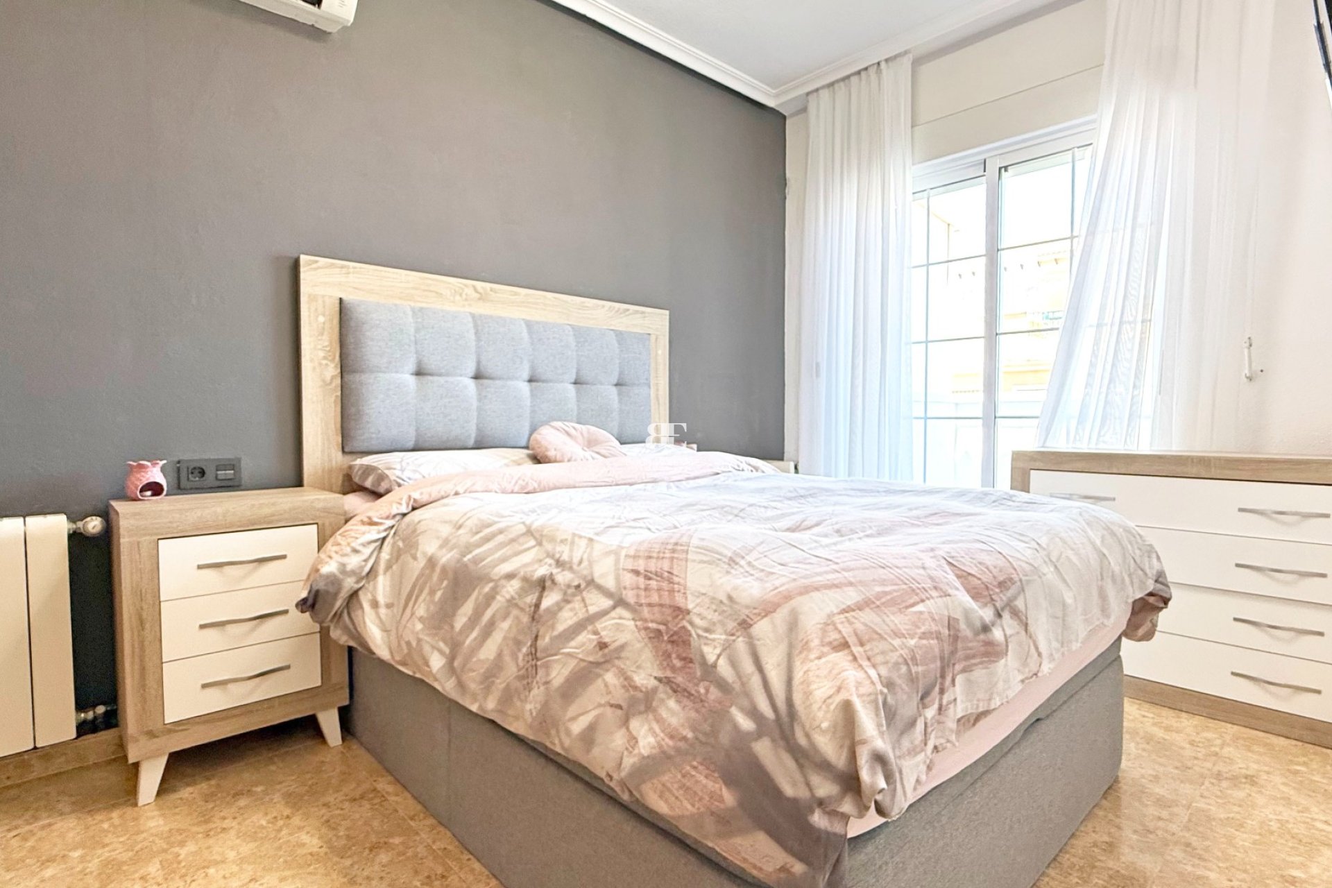 Resale - Townhouse -
Orihuela Costa - Villamartín