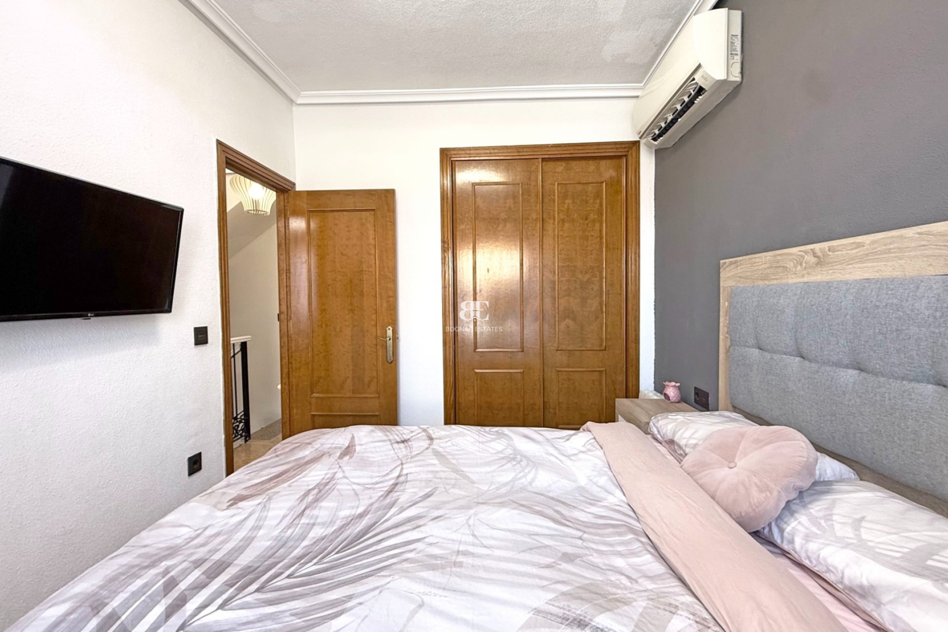 Resale - Townhouse -
Orihuela Costa - Villamartín