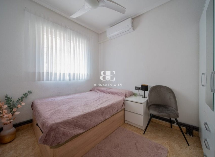 Resale - Townhouse -
Orihuela Costa - Villamartín