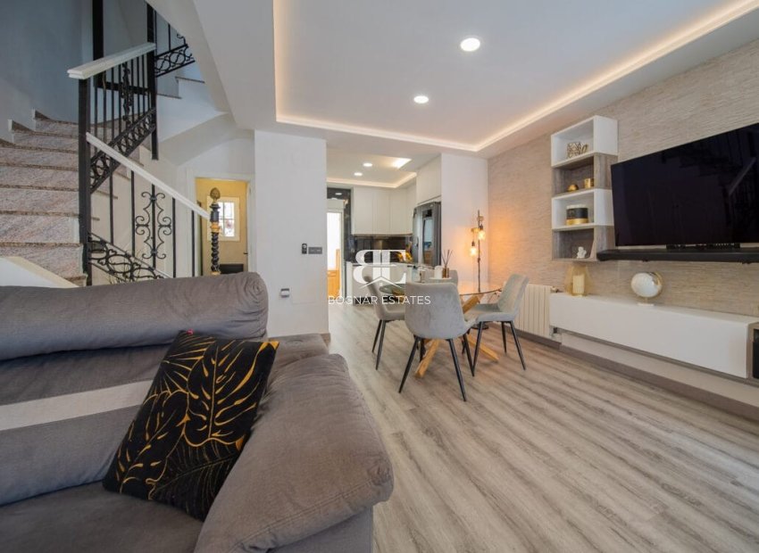 Resale - Townhouse -
Orihuela Costa - Villamartín