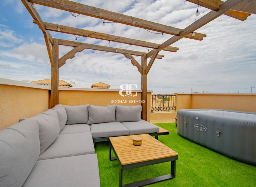 Resale - Townhouse -
Orihuela Costa - Villamartín
