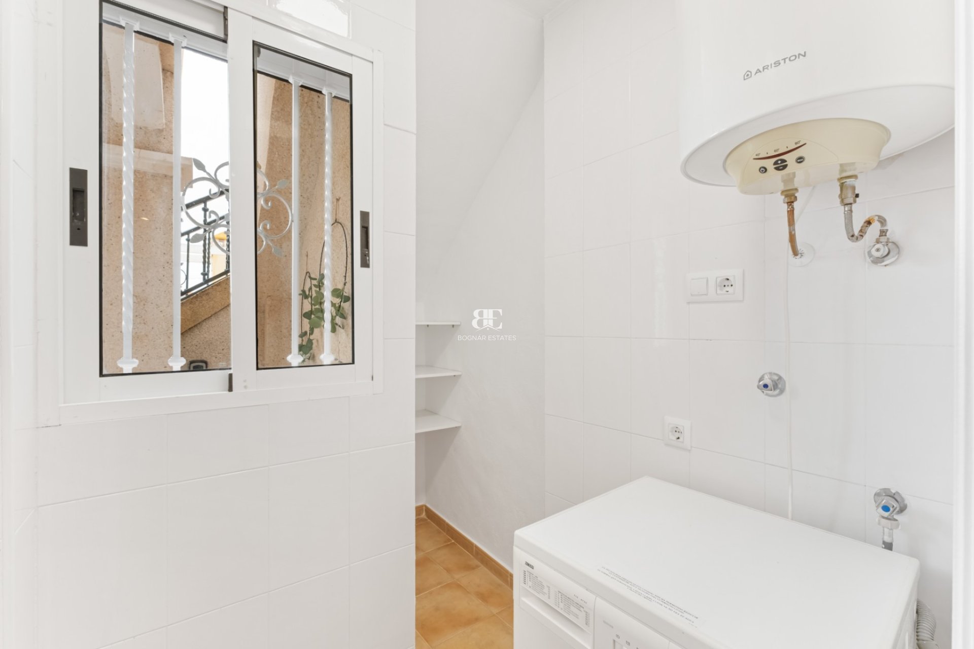 Resale - Townhouse -
Orihuela Costa - Villamartín