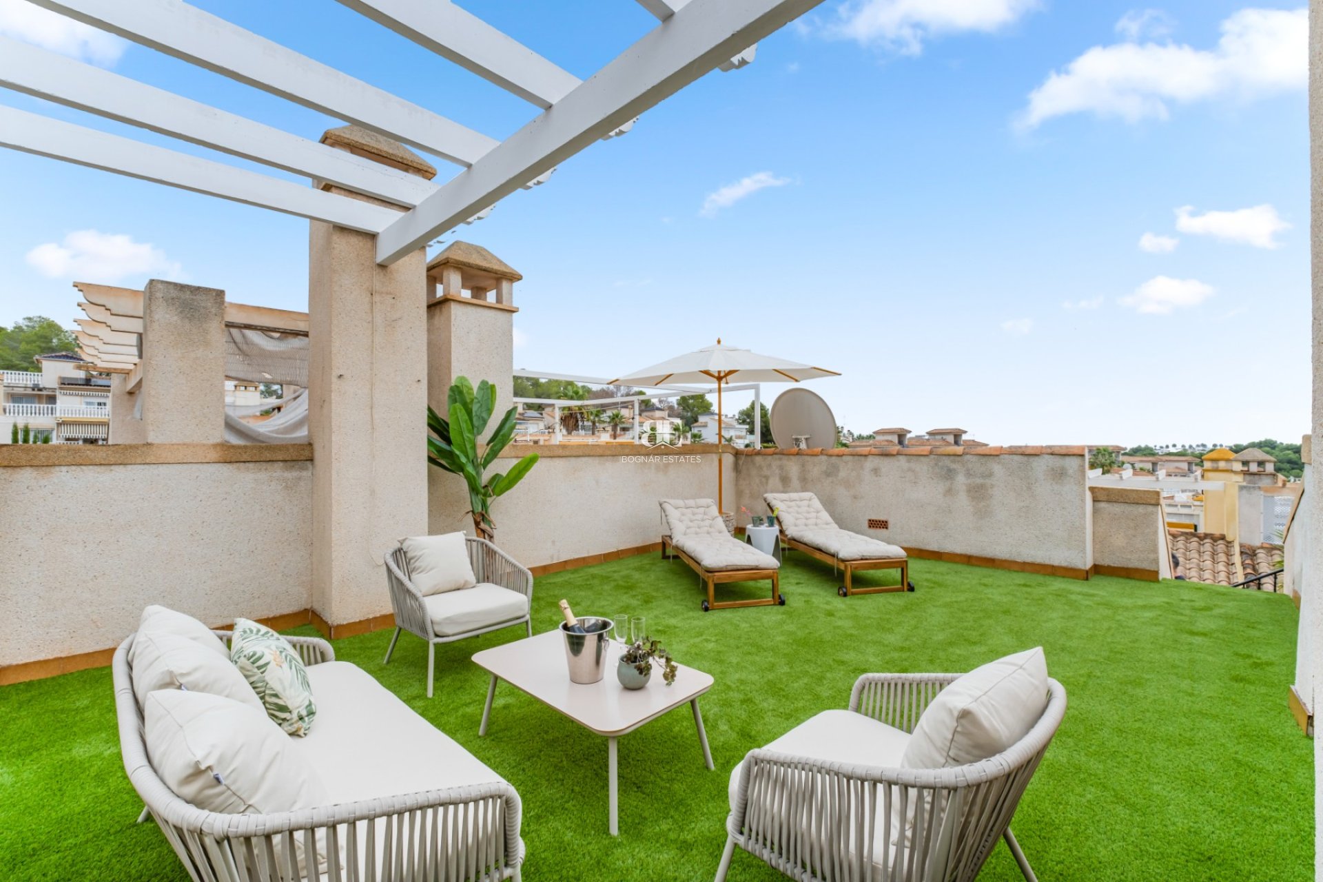 Resale - Townhouse -
Orihuela Costa - Villamartín