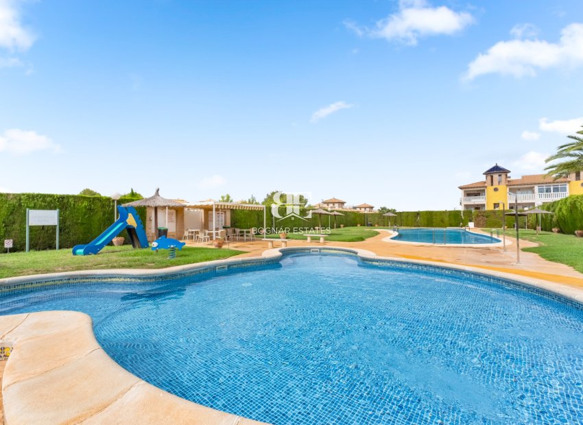 Resale - Townhouse -
Orihuela Costa - Villamartín