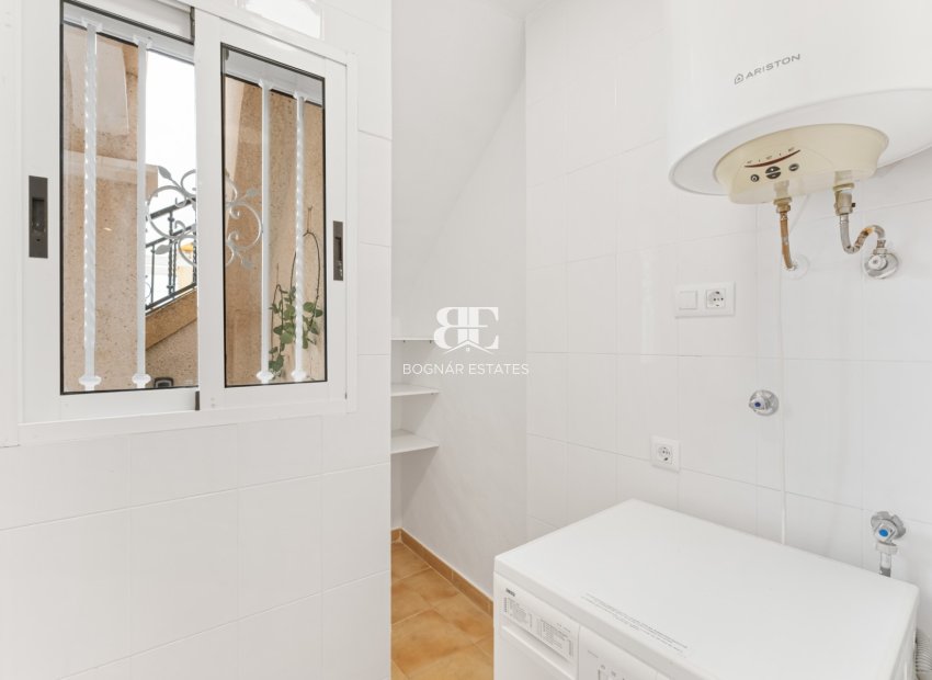 Resale - Townhouse -
Orihuela Costa - Villamartín