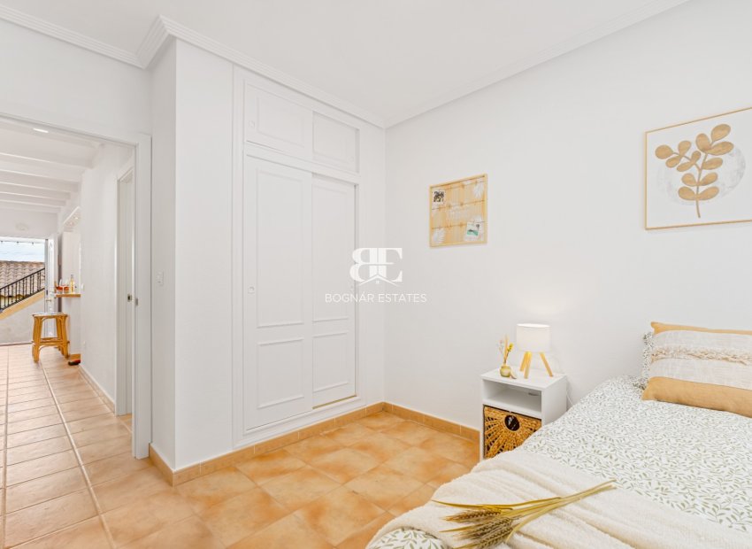 Resale - Townhouse -
Orihuela Costa - Villamartín