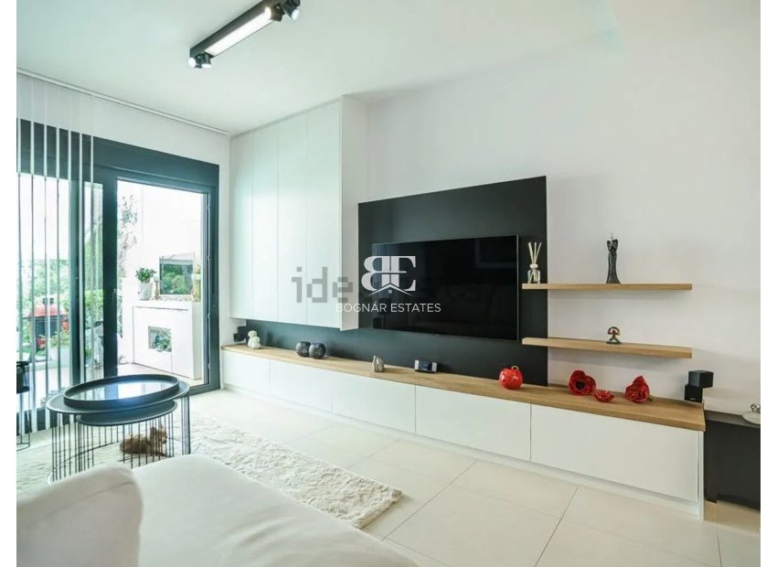 Resale - Townhouse -
Pilar de la Horadada - Lo Romero Golf