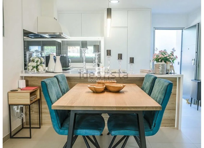 Resale - Townhouse -
Pilar de la Horadada - Lo Romero Golf