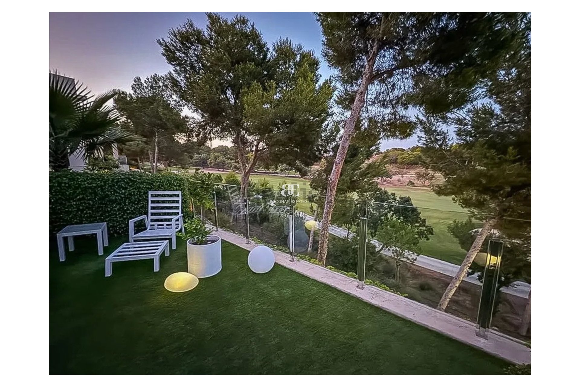 Resale - Townhouse -
Pilar de la Horadada - Lo Romero Golf