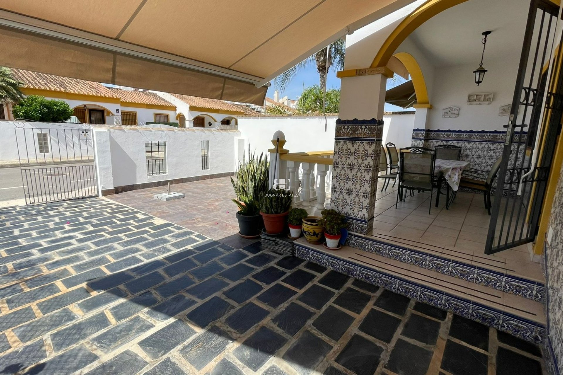 Resale - Townhouse -
Pilar de la Horadada - Torre de la Horadada