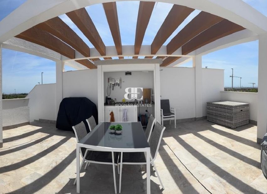 Resale - Townhouse -
Pilar de la Horadada