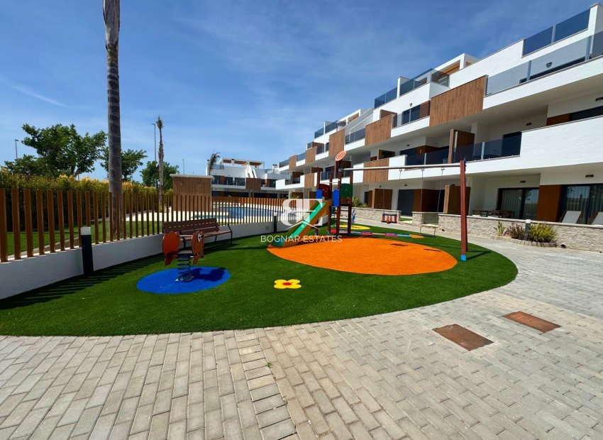 Resale - Townhouse -
Pilar de la Horadada