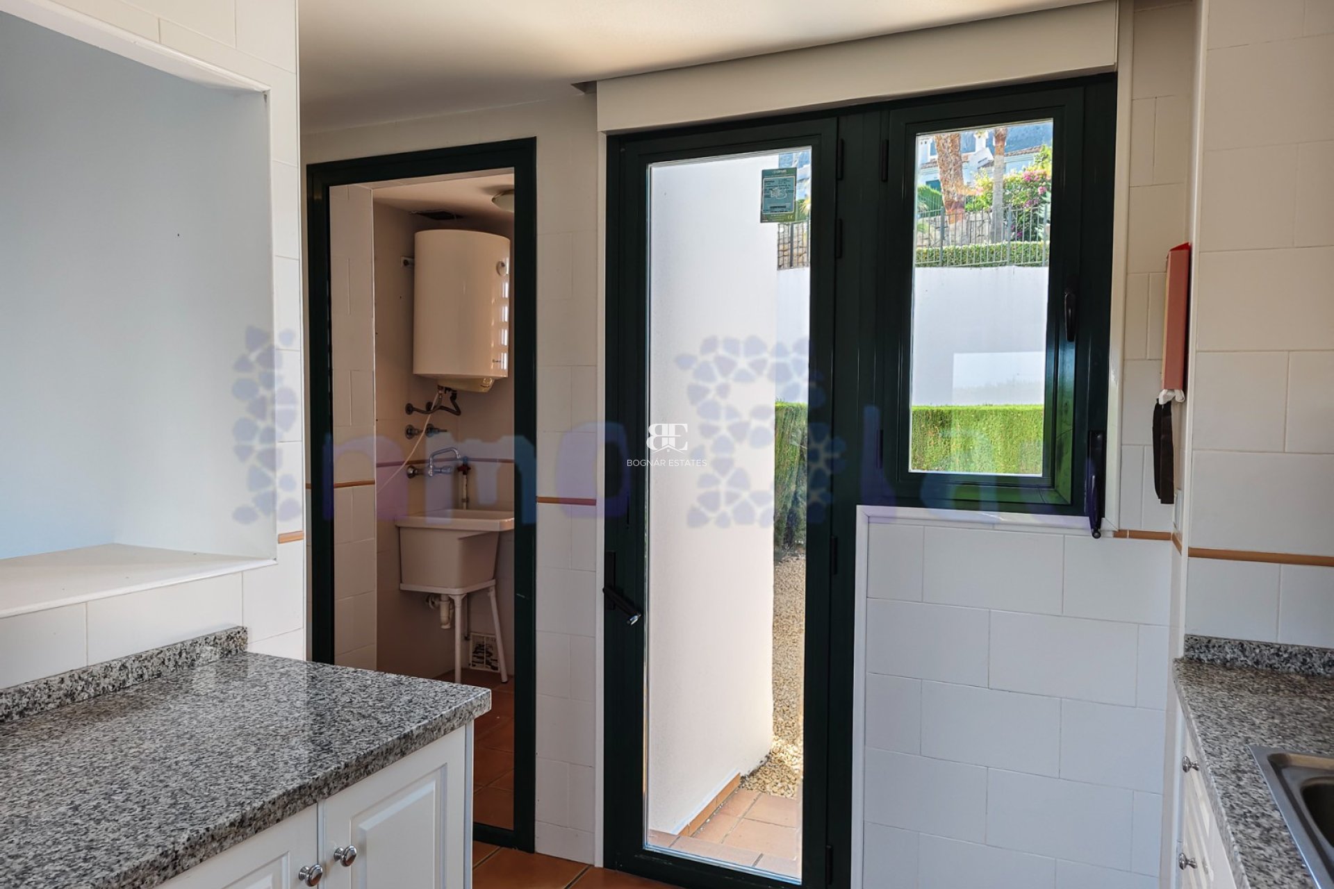 Resale - Townhouse -
Polop - Urbanizacion