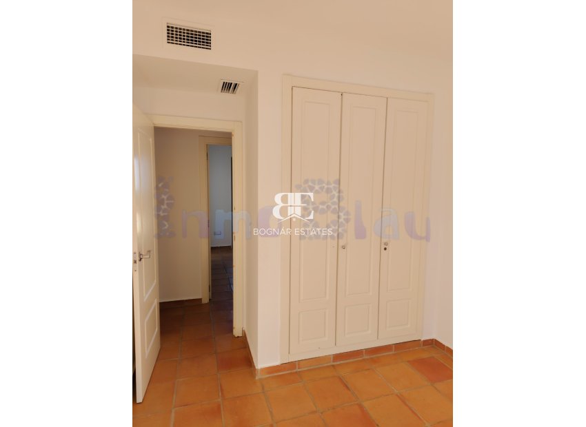 Resale - Townhouse -
Polop - Urbanizacion
