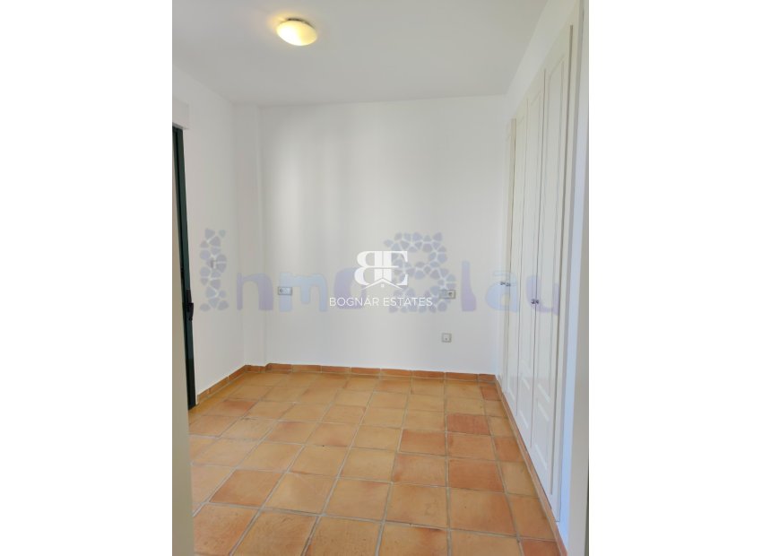 Resale - Townhouse -
Polop - Urbanizacion