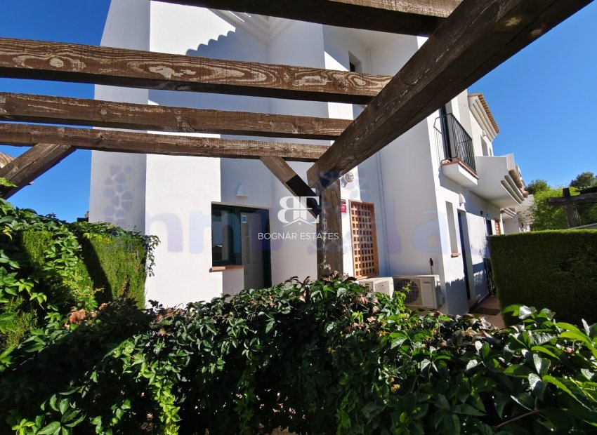 Resale - Townhouse -
Polop - Urbanizaciones