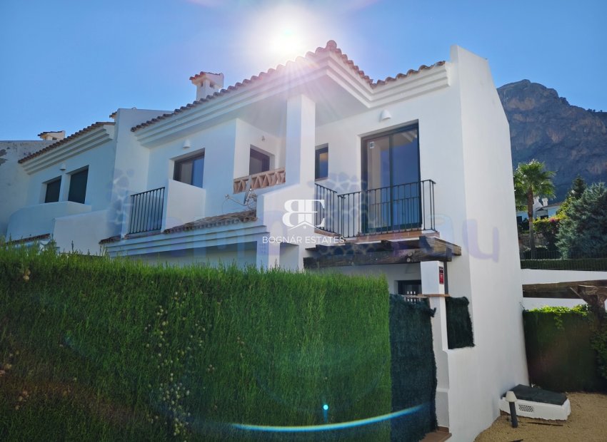 Resale - Townhouse -
Polop - Urbanizaciones