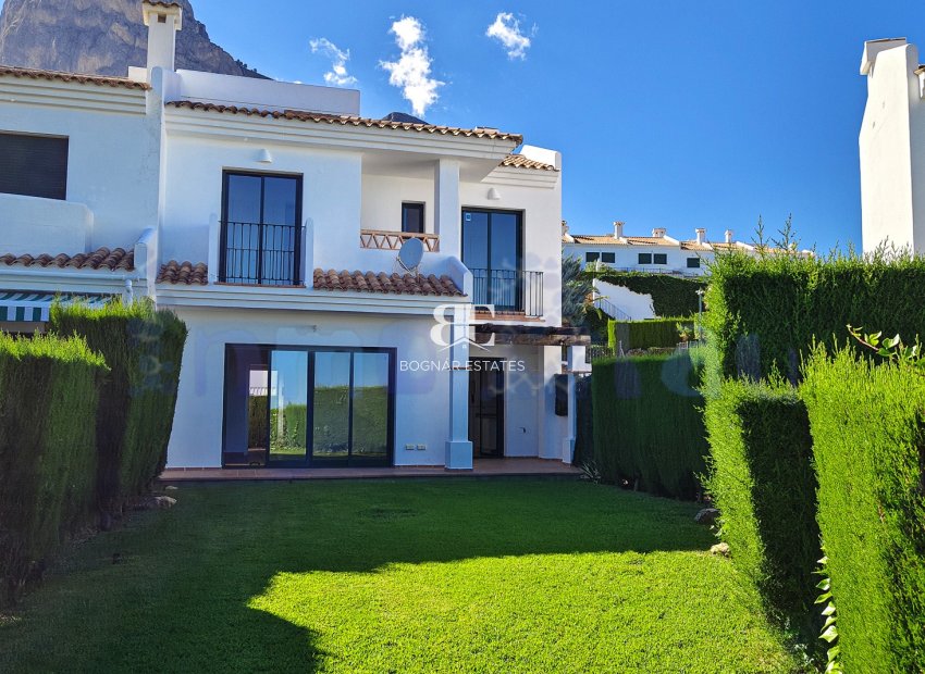 Resale - Townhouse -
Polop - Urbanizaciones