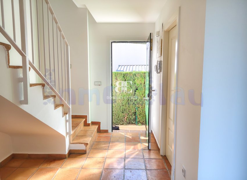 Resale - Townhouse -
Polop - Urbanizaciones