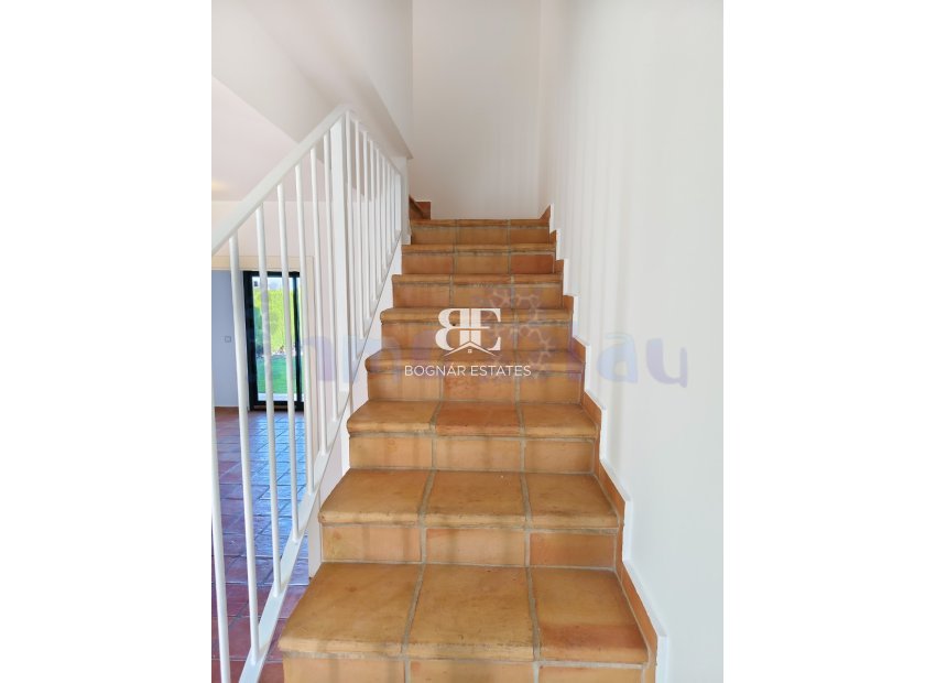 Resale - Townhouse -
Polop - Urbanizaciones