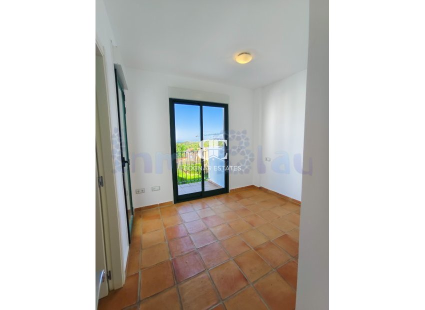 Resale - Townhouse -
Polop - Urbanizaciones