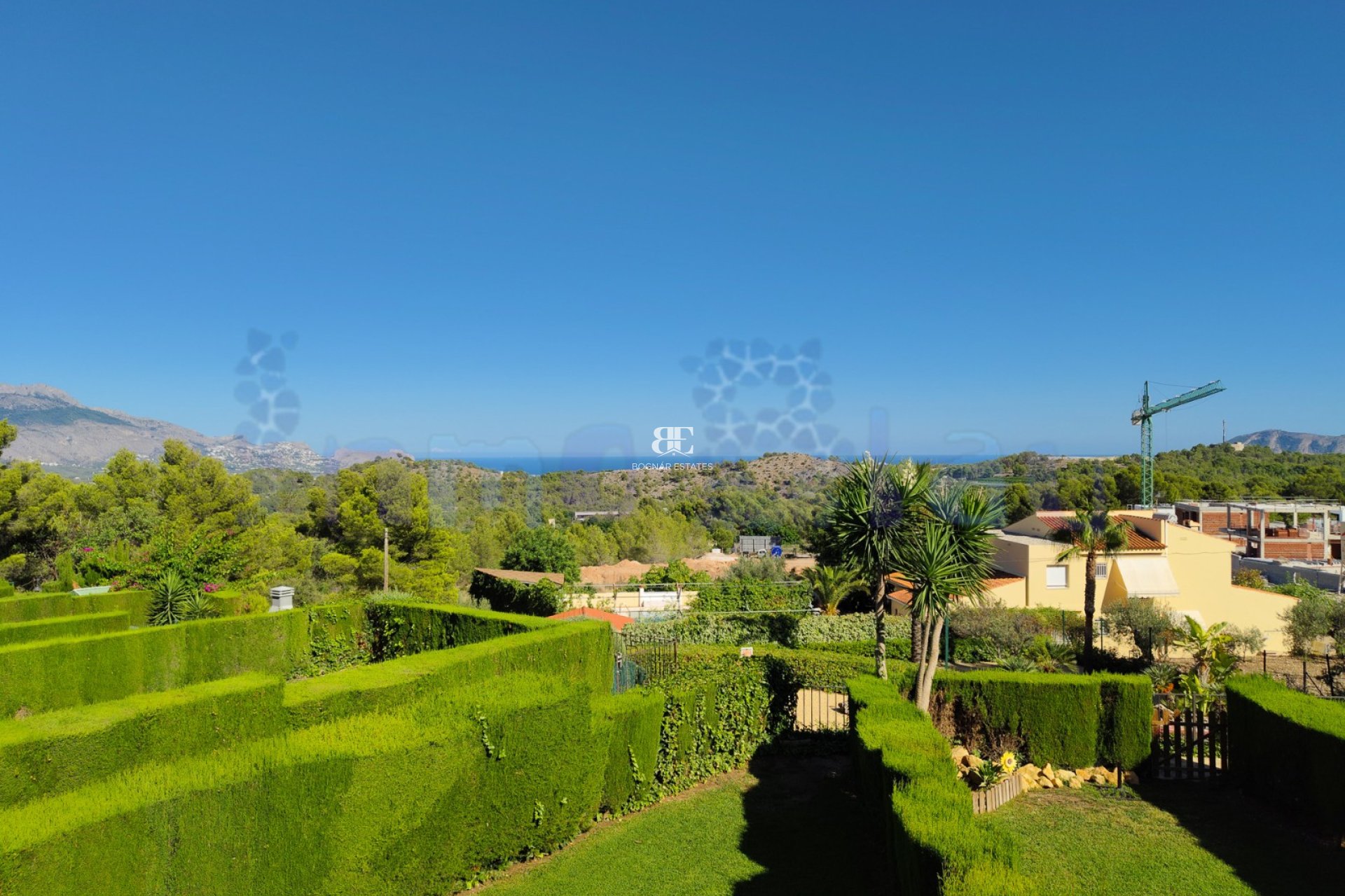 Resale - Townhouse -
Polop - Urbanizaciones