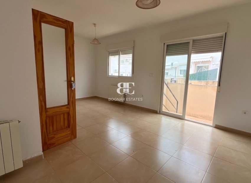 Resale - Townhouse -
Polop - Urbanizaciones