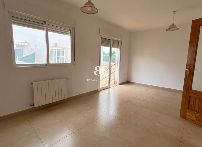 Resale - Townhouse -
Polop - Urbanizaciones