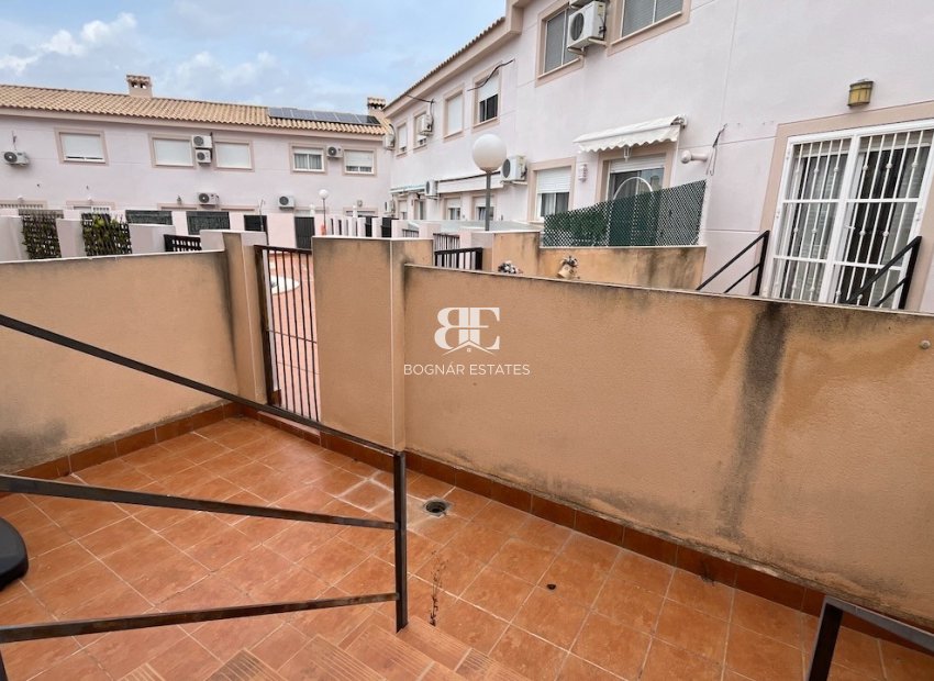 Resale - Townhouse -
Polop - Urbanizaciones